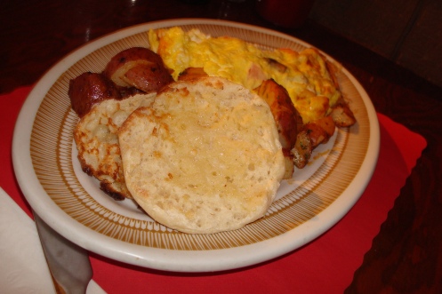 Omlette with Home Potatoes and English Muffin